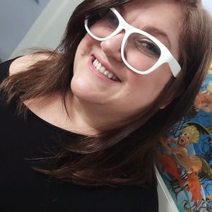 Meet your Posher, Nikki